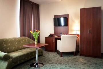 Фотографии Отель Hotel Młyn г. Люблин (Польша) №2 Фото Отель Hotel Młyn г. Люблин 2