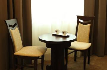 Фото номера Двухместный номер Делюкс с 2 отдельными кроватями Отель Hotel Forum Fitness Spa &amp; Wellness г. Люблин 8