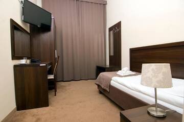 Фото номера Стандартный одноместный номер Отель Hotel Forum Fitness Spa &amp; Wellness г. Люблин 6