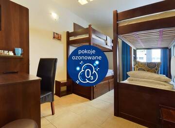 Фото номера Четырехместный номер с собственной ванной комнатой Хостелы Hostel Orla г. Люблин 2