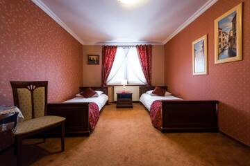 Фото номера Двухместный номер с 2 отдельными кроватями Отель Hotel Pałac Akropol г. Люблин 3