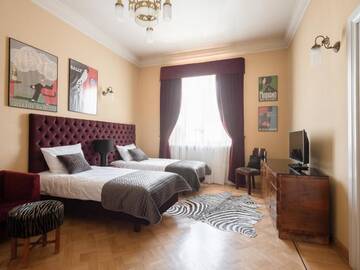 Фото номера Deluxe Suite with Market Square View II - 70 m2 Апарт-отели Boutique Residence - Rynek 16 г. Люблин 9