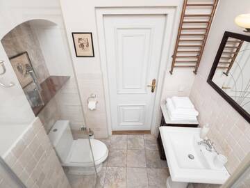 Фото номера Deluxe Suite with Market Square View II - 70 m2 Апарт-отели Boutique Residence - Rynek 16 г. Люблин 22