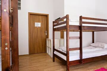 Фото номера Кровать в общем 6-местном номере Хостелы Folk Hostel г. Люблин 11