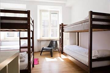 Фото номера Кровать в общем 6-местном номере Хостелы Folk Hostel г. Люблин 9