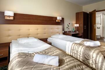 Фото номера Двухместный номер с 1 кроватью Отель Hotel Royal Botanic г. Люблин 4