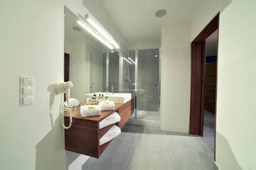 Фото номера Суперлюкс Отель In Between Hotel by Vanilla Group г. Люблин 8