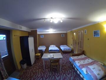 Фото номера Семейный номер с общей ванной комнатой Хостелы Hostel Słodki Sen г. Люблин 3