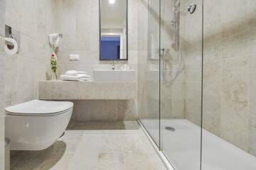 Фото номера Двухместный номер Делюкс с 1 кроватью Отель Lubhotel г. Люблин 3